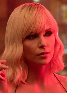 Netflix снимет вторую часть "Взрывной блондинки"