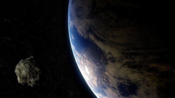 К Земле приближается астероид размером с небольшую планету