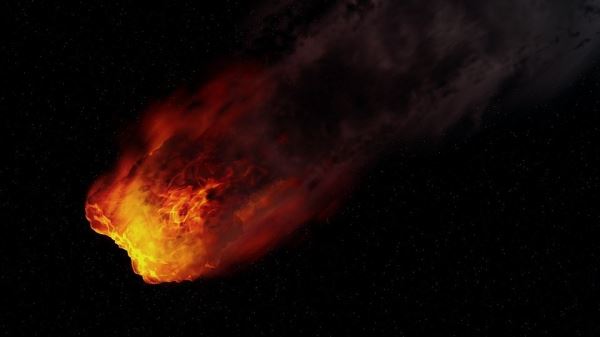 Необычный метеорит после долгого горения в атмосфере Земли, полетел назад в космос